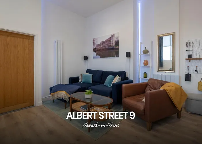 Stylish 2-Bed Apartment In Newark On-Trent By Renzo, Free Parking And Wi-Fi!